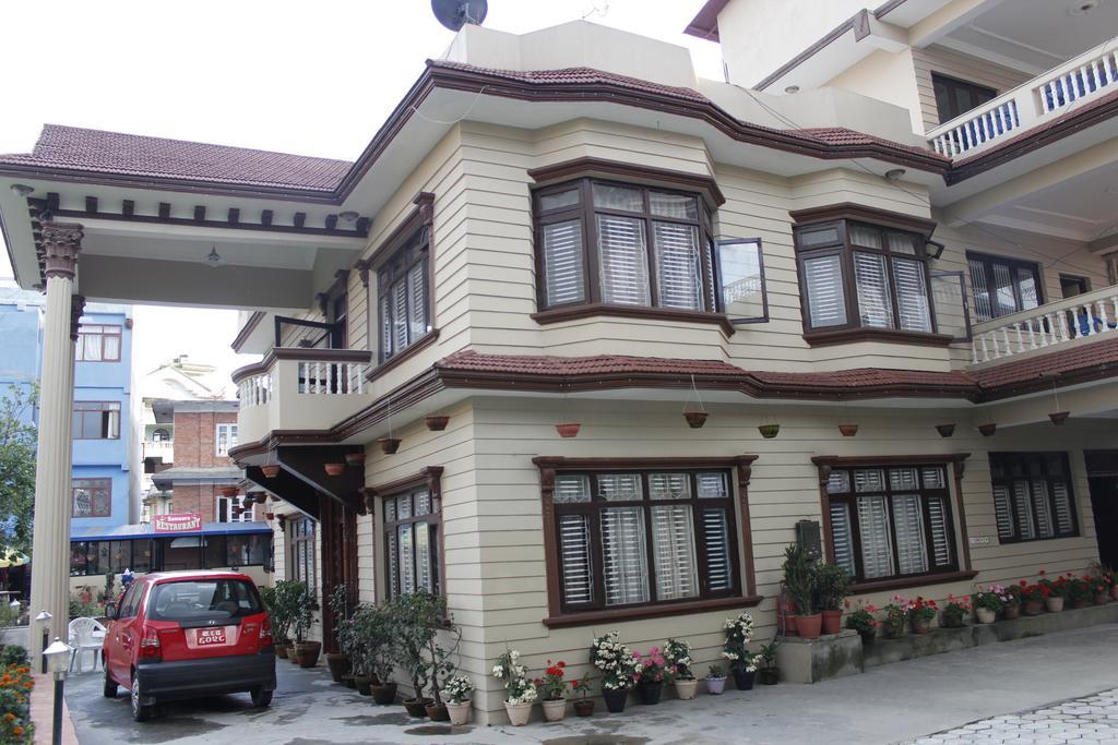 Dipankara Holiday Home Kathmandu Buitenkant foto