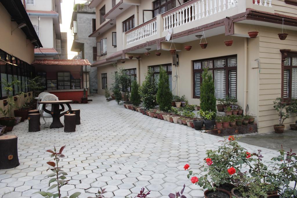 Dipankara Holiday Home Kathmandu Buitenkant foto