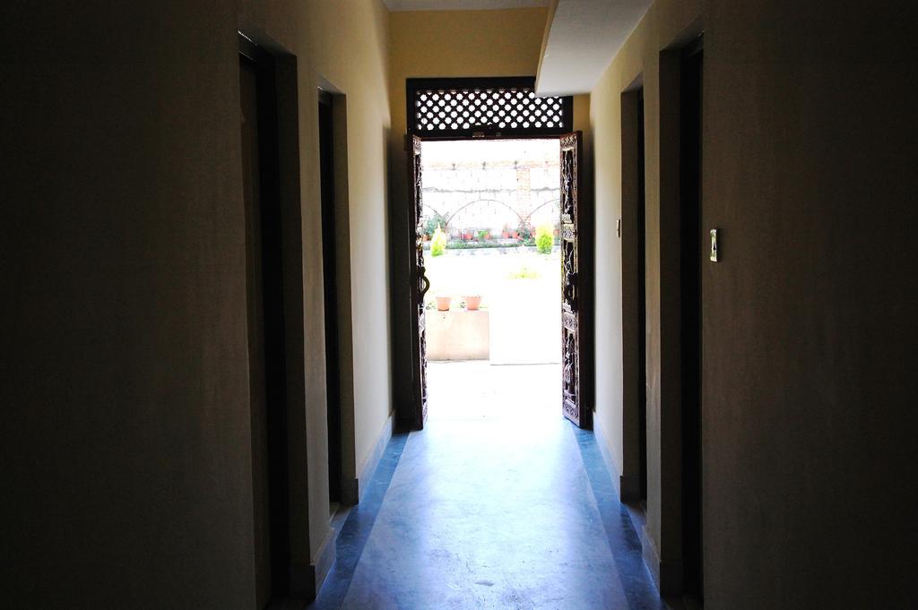 Dipankara Holiday Home Kathmandu Buitenkant foto