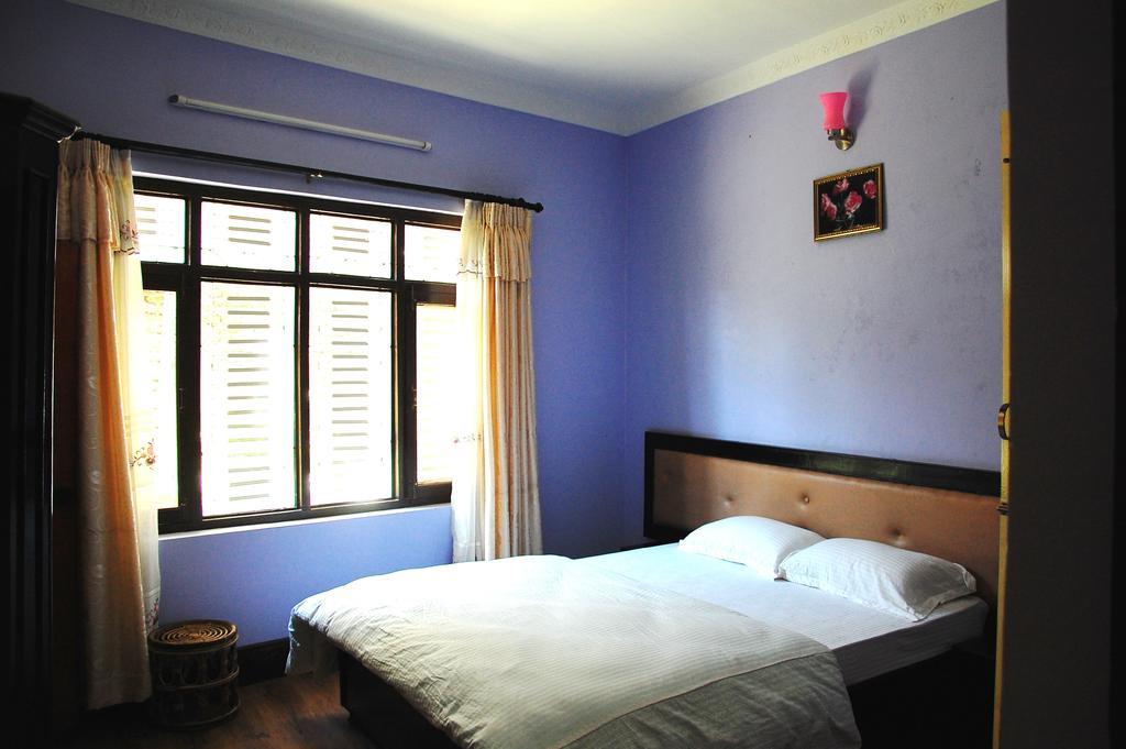 Dipankara Holiday Home Kathmandu Buitenkant foto