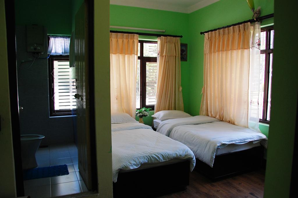 Dipankara Holiday Home Kathmandu Buitenkant foto