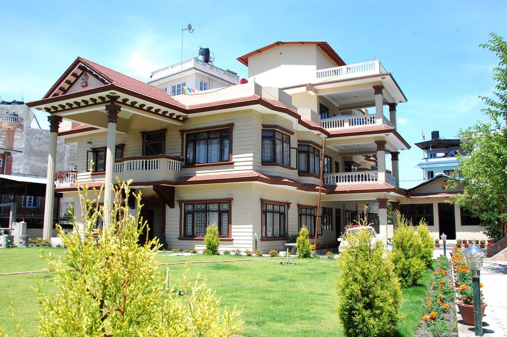 Dipankara Holiday Home Kathmandu Buitenkant foto