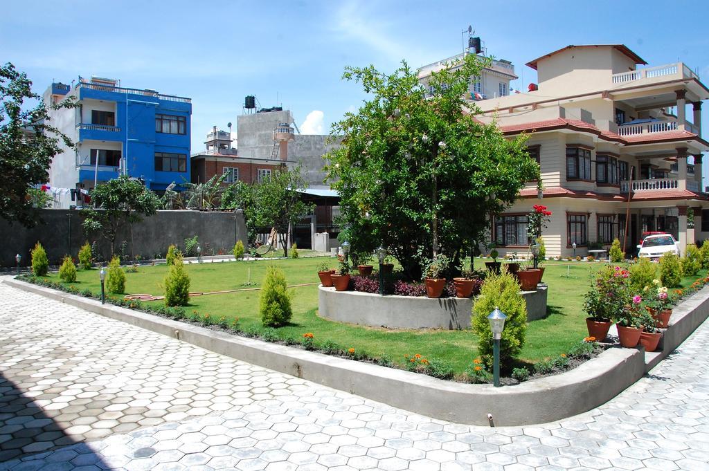 Dipankara Holiday Home Kathmandu Buitenkant foto